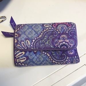 Vera wallet 🌺3 for $20